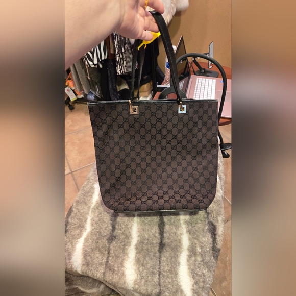 Gucci Handbags - Gucci Brown monogram Euc Tote/ Shoulder bag